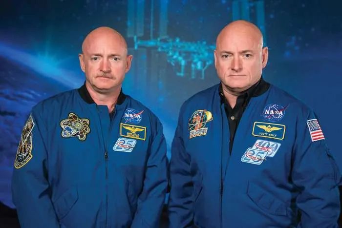 斯科特 · 凱利( Scott Kelly )和馬克 · 凱利( Mark Kelly )