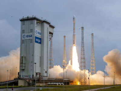 Vega-C 首飛